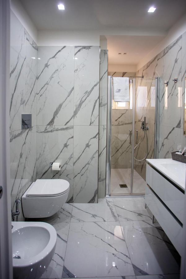 Lady Mary'S Luxury Suites ナポリ 部屋 写真